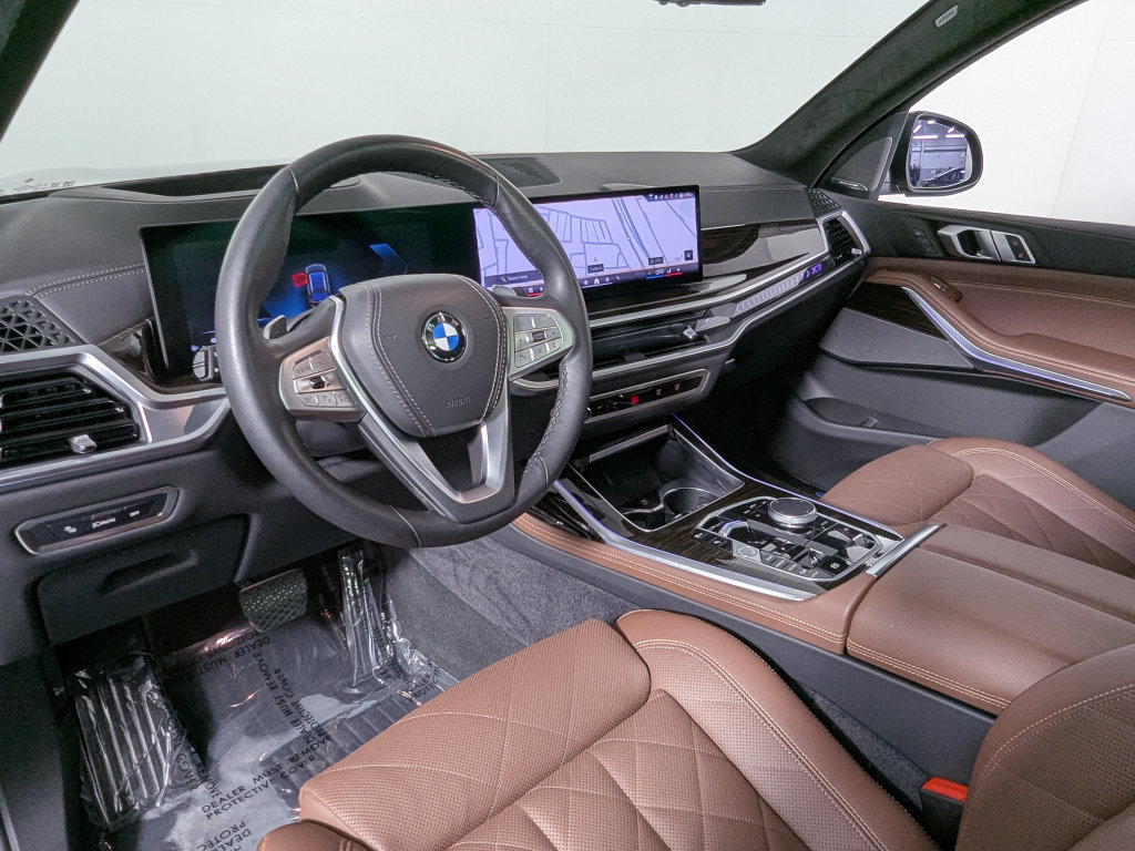 Certified 2025 BMW X7 xDrive40i AWD/4WD image 19