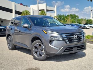 Used 2024 Nissan Rogue SV video 1