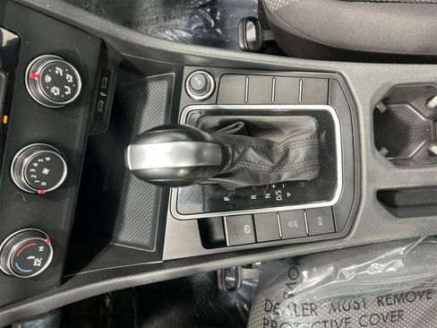 Used 2021 Volkswagen Jetta S image 19