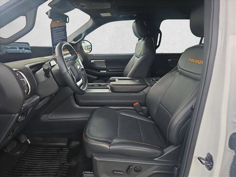 Certified 2025 Ford Expedition Tremor AWD/4WD image 9