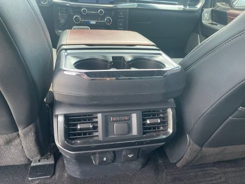 Used 2022 Ford F150 Lariat w/ Equipment Group 502A High AWD/4WD image 25