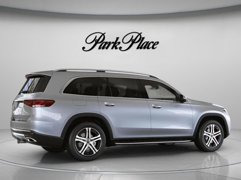 Certified 2022 Mercedes-Benz GLS 450 4MATIC image 23