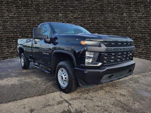 Used 2021 Chevrolet Silverado 2500 W/T image 2