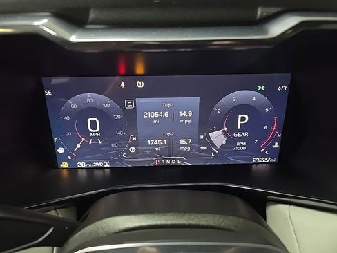 Used 2023 GMC Canyon AT4X image 23