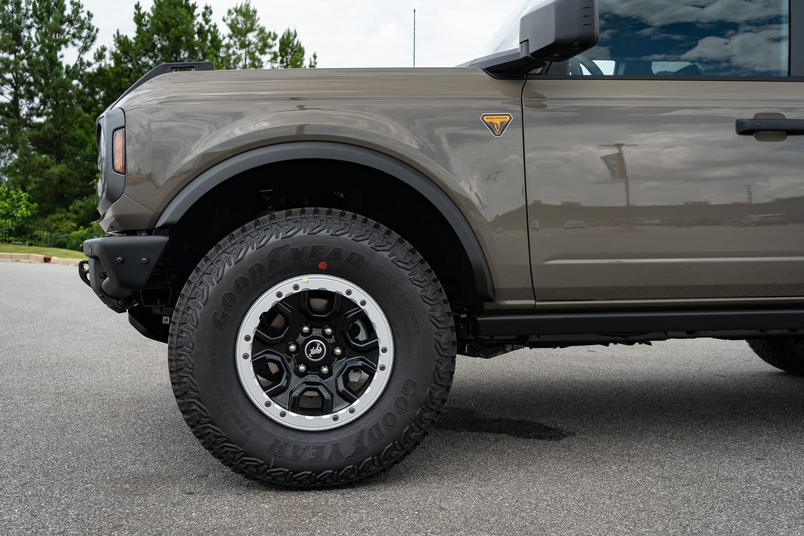New 2026 Ford Bronco Badlands AWD/4WD image 11