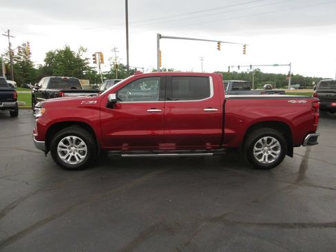 Certified 2022 Chevrolet Silverado 1500 LTZ AWD/4WD image 11