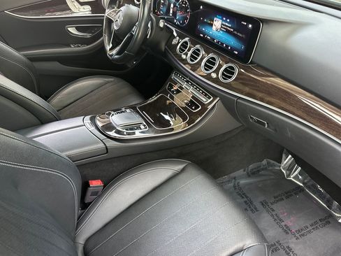 Used 2021 Mercedes-Benz E 350 Sedan image 36