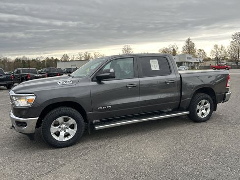 Used 2022 RAM 1500 Big Horn AWD/4WD image 7