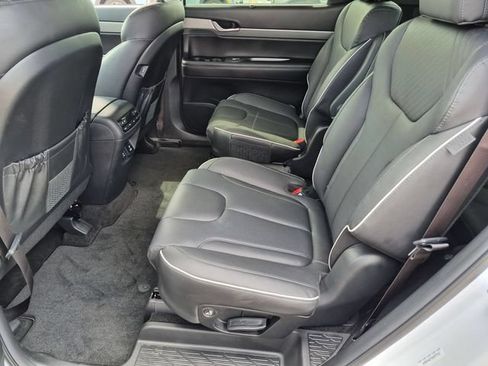 Used 2025 Hyundai Palisade SEL FWD image 28