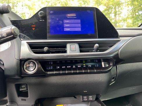 Certified 2024 Lexus UX 250h F Sport FWD image 28