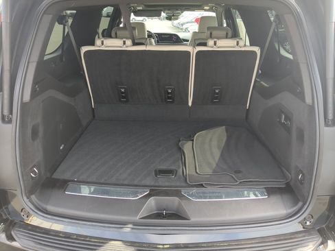 Certified 2021 Cadillac Escalade ESV Sport w/ Driver Assist Tech Package image 25