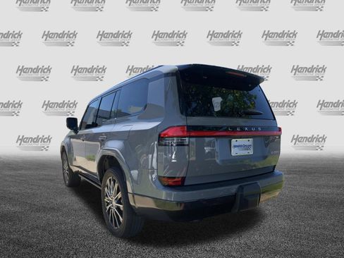 Used 2024 Lexus GX 550 w/ Accessory Package (Z1) AWD/4WD image 8