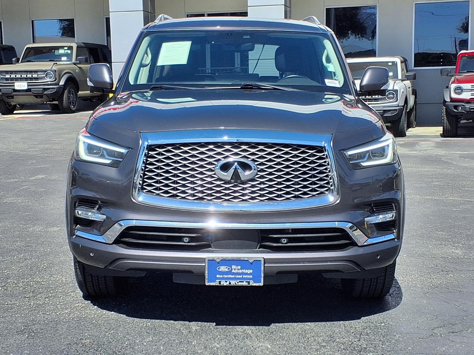 Used 2024 INFINITI QX80 Luxe AWD/4WD image 2