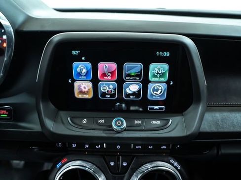 Used 2017 Chevrolet Camaro SS image 27