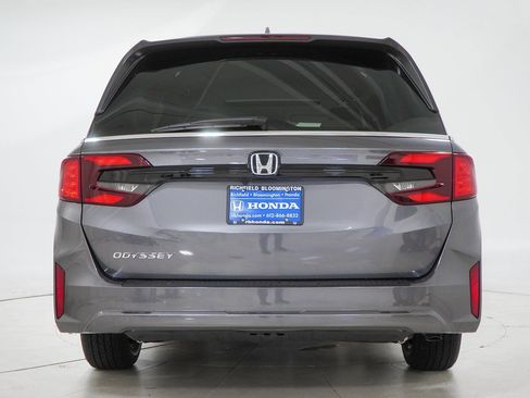 New 2026 Honda Odyssey EX-L image 8