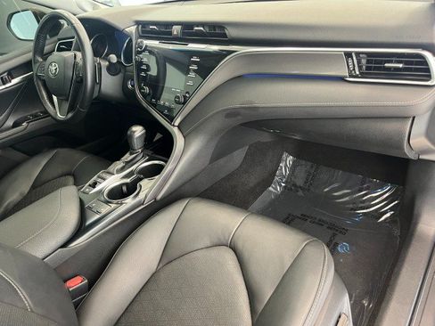Used 2018 Toyota Camry XSE w/ Driver Assist Package FWD image 16