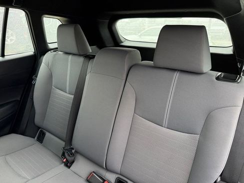 Used 2025 Toyota Corolla Cross AWD Hybrid image 27