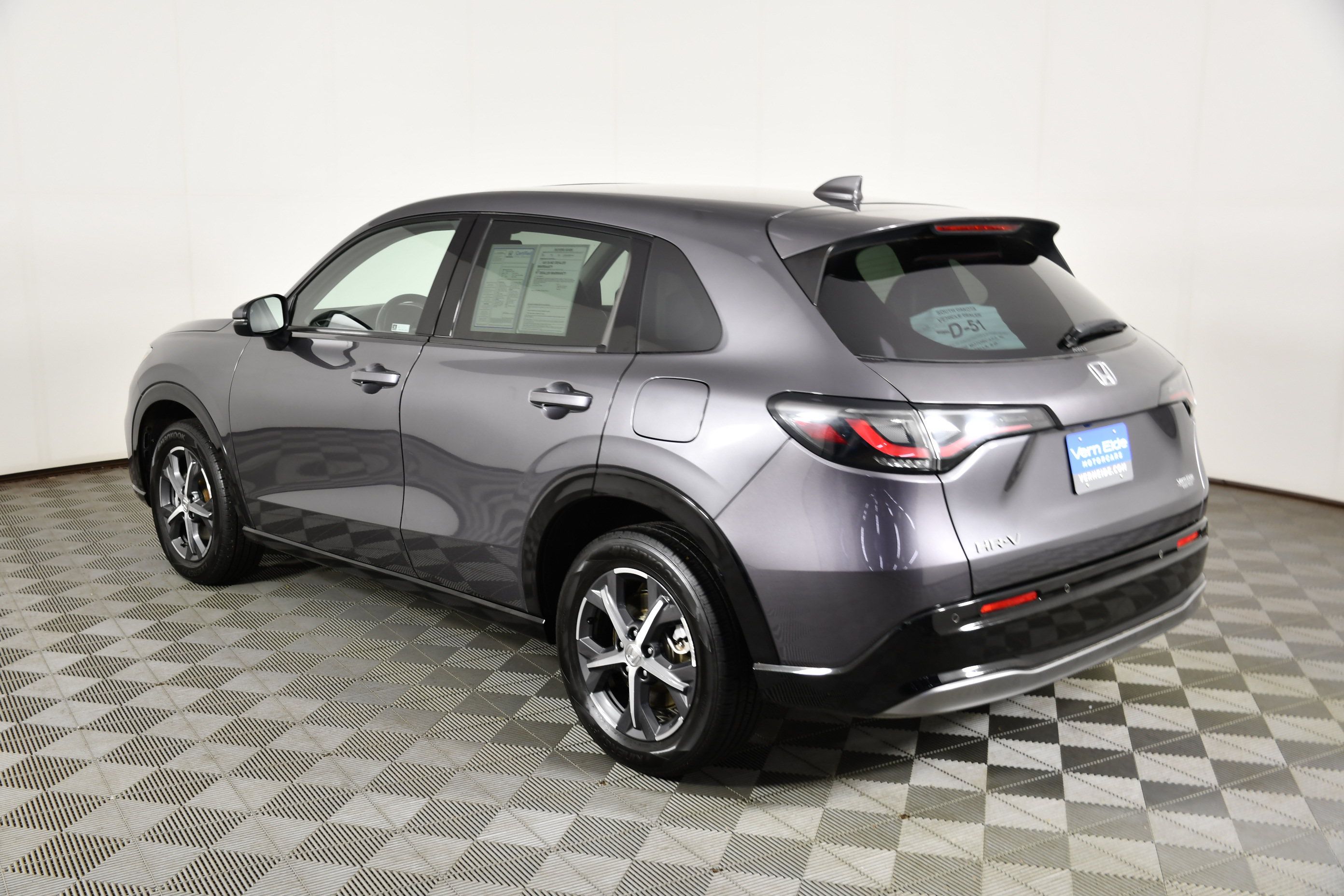Certified 2023 Honda HR-V EX-L image 8