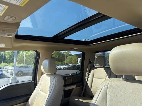 Used 2015 Ford F150 Lariat w/ Equipment Group 502A Luxury AWD/4WD image 13