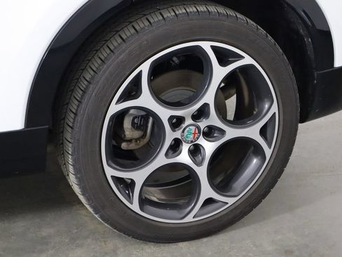 Used 2024 Alfa Romeo Tonale Ti AWD/4WD image 43