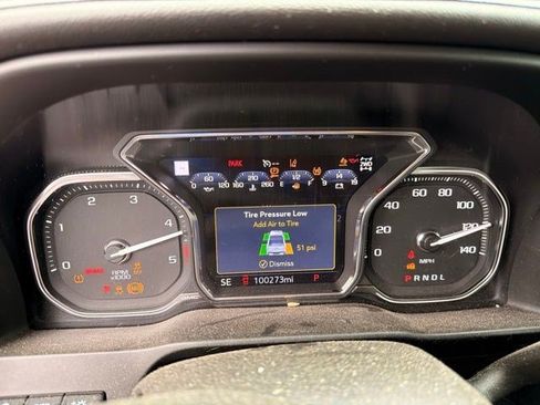 Used 2022 GMC Sierra 2500 AT4 w/ AT4 Premium Plus Package AWD/4WD image 11