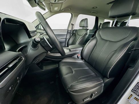 Used 2024 Hyundai Palisade SEL image 13