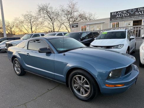 Used 2006 Ford Mustang Coupe image 1