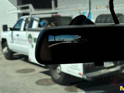 Used 2024 Chevrolet Express 2500 w/ Driver Convenience Package image 21