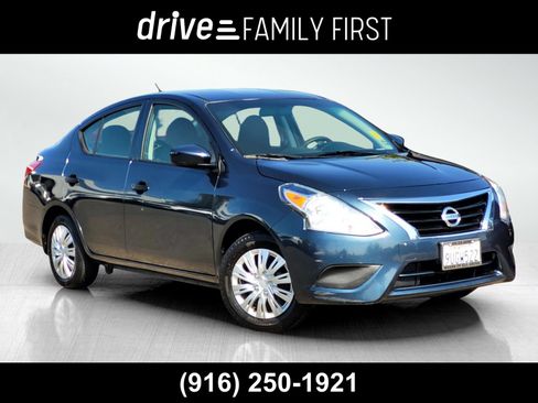 Used 2017 Nissan Versa S Plus FWD image 1