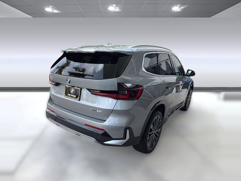 New 2026 BMW X1 xDrive28i w/ Technology Package AWD/4WD image 9