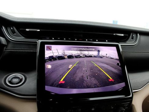 Used 2021 Jeep Grand Cherokee L Limited image 19