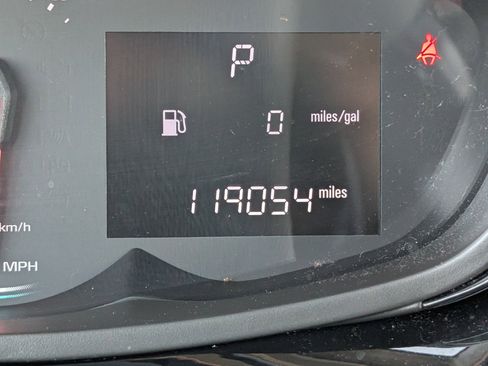 Used 2020 Chevrolet Spark LT FWD image 22