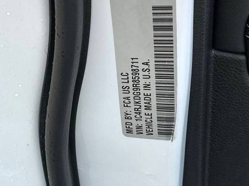 Used 2024 Jeep Grand Cherokee L Overland AWD/4WD image 32