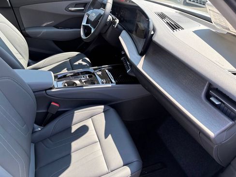New 2026 Audi Q3 quattro 2.0T AWD/4WD image 26