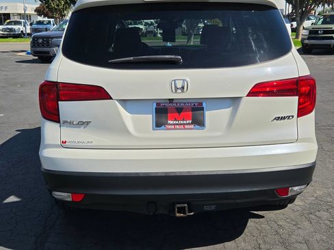 Used 2017 Honda Pilot EX-L image 4
