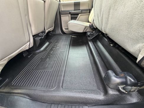 Used 2021 Ford F350 XL w/ Power Equipment Group image 44