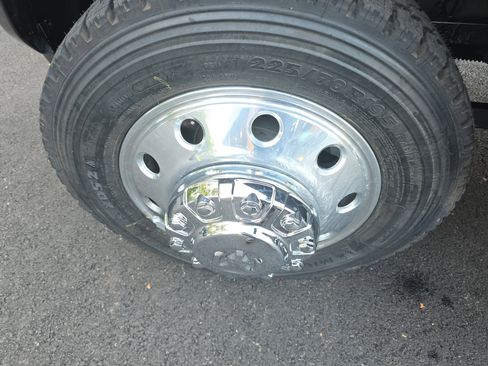 New 2026 RAM 5500 Laramie image 39