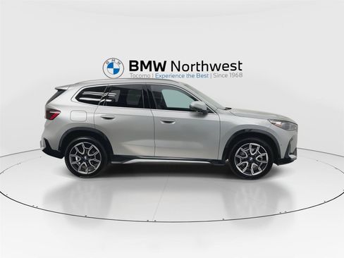 Used 2025 BMW X1 xDrive28i w/ Convenience Package AWD/4WD image 5