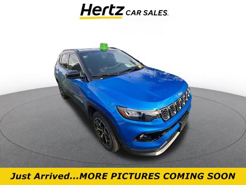 Used 2025 Jeep Compass Limited AWD/4WD image 1