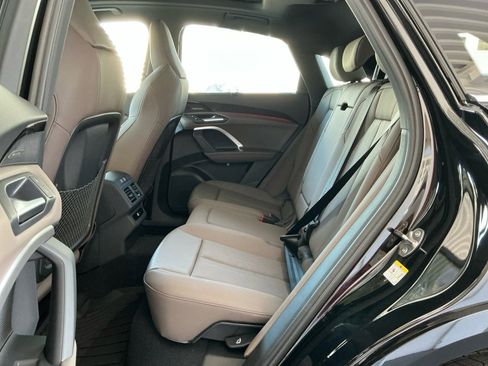 New 2025 Audi Q5 Premium Plus image 28