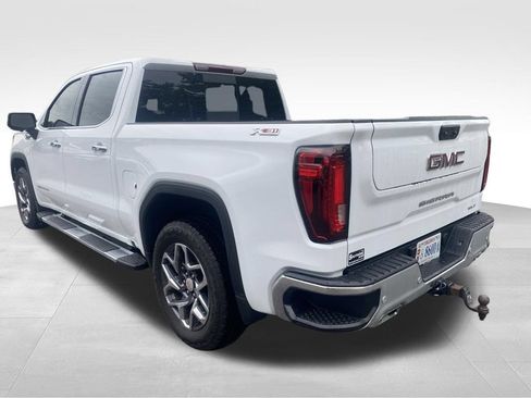 Used 2025 GMC Sierra 1500 SLT w/ SLT Premium Plus Package AWD/4WD image 18