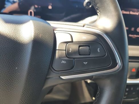 Used 2024 Buick Encore GX Sport Touring FWD image 27