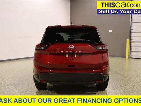 Used 2024 Nissan Rogue S FWD image 7