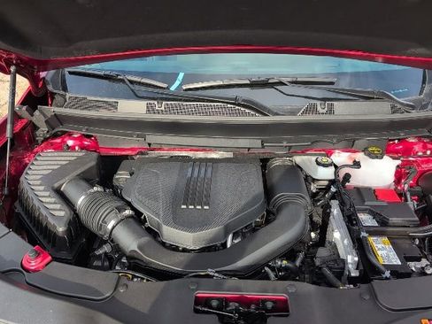 New 2026 Chevrolet Traverse RS w/ LPO, Floor Liner Package image 23