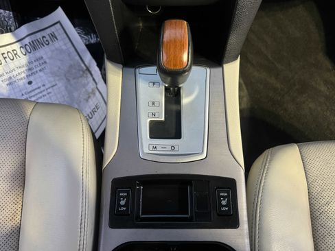 Used 2014 Subaru Outback 2.5i Limited image 19