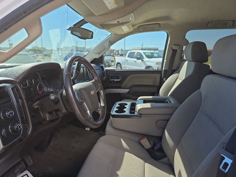 Used 2018 Chevrolet Silverado 1500 LT w/ Texas Edition image 7