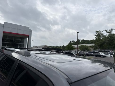 Used 2021 Toyota 4Runner SR5 Premium w/ Moonroof Package AWD/4WD image 3