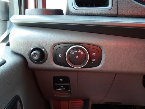 Used 2025 Ford Transit 250 Low Roof w/ Exterior Upgrade Package RWD image 19