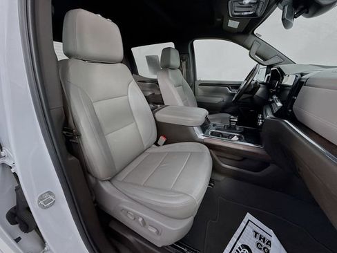 Used 2024 GMC Sierra 1500 SLT w/ SLT Premium Package image 26