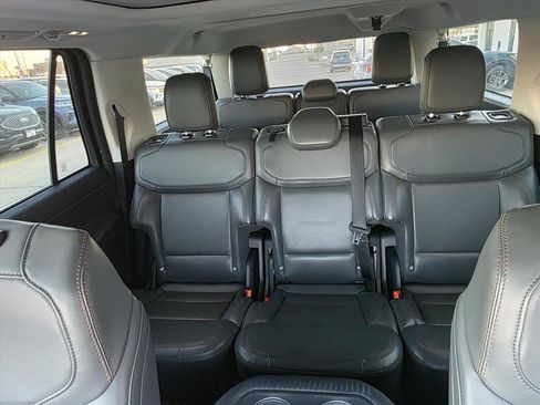 Used 2025 Ford Expedition Max Active image 12